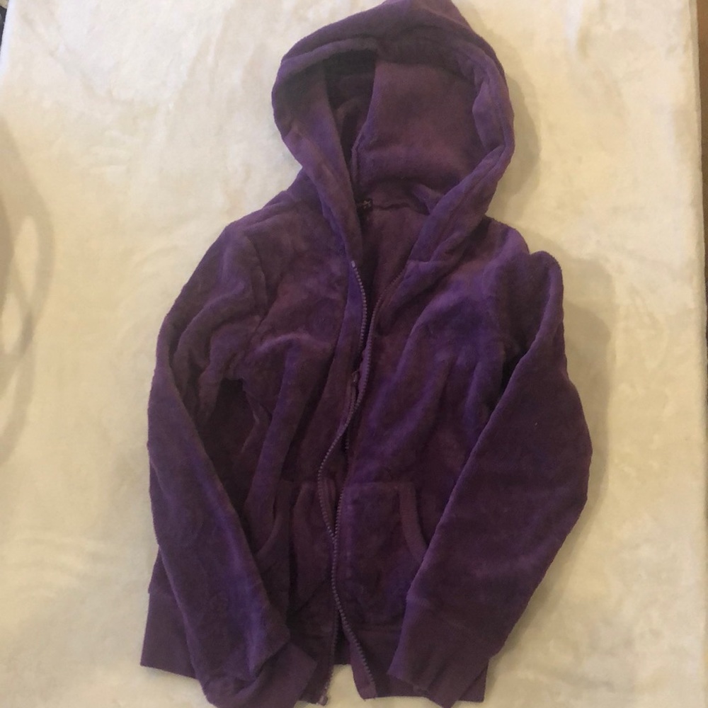 Fuzzy purple sweater size 7